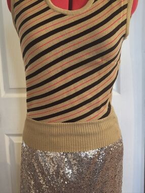 Retro Striped Sleeveless Acrylic Knit Top in Tan, Brown & Red